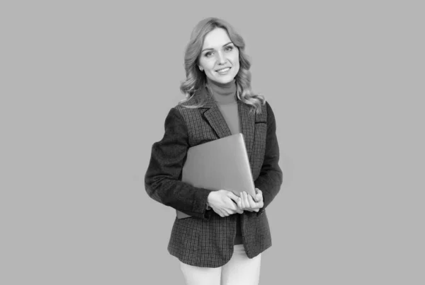 Businesswoman hold laptop grey background. Business communication. Computer communication — Stockfoto
