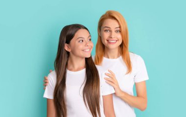 happy childhood. express emotions. smiling mother and daughter. mom and teen girl portrait