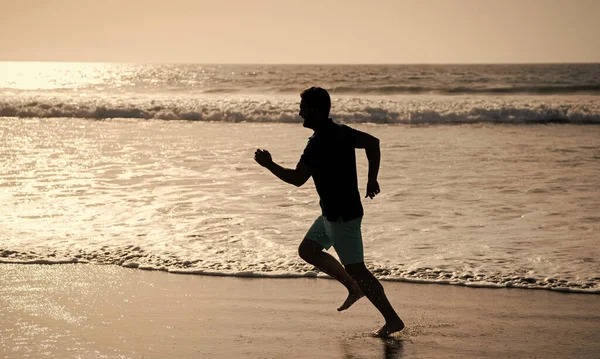 Silhouette Athletic Man Runner Running Summer Beach Sport — Zdjęcie stockowe