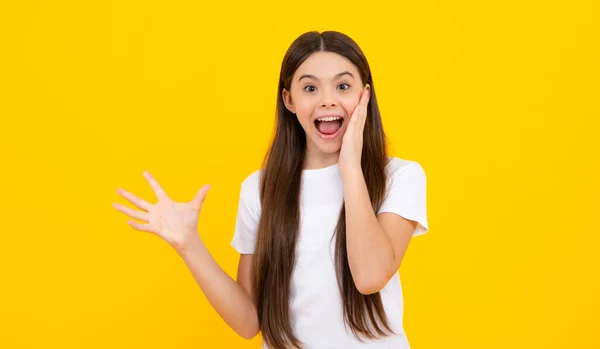 Kids Lifestyle Emotions Happy Teenager Portrait Smiling Girl — Stock Photo, Image