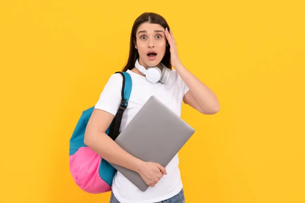Modern Education Communication Technology Woman School Bag Hold Laptop Buy — Fotografia de Stock