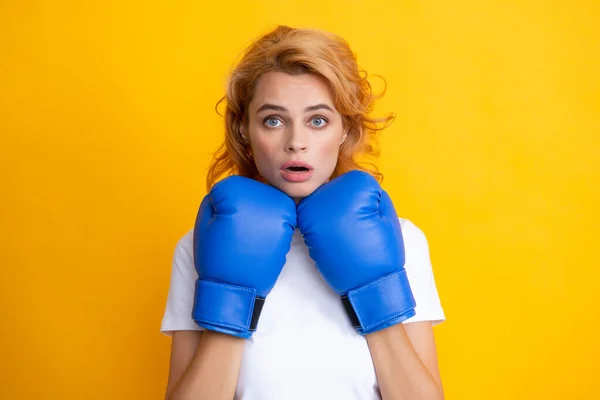 Woman Boxing Gloves Surprised Female Boxer — Stockfoto