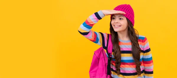 Happy Teen Girl Backpack Looking Something Back School Portrait School — 图库照片