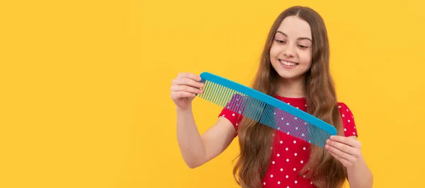 Happy Kid Brushing Long Hair Comb Yellow Background Haircare Kid — 图库照片