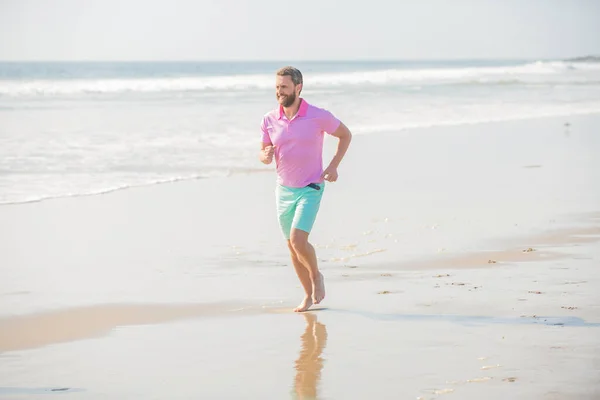 Athletic Man Running Summer Beach Training Summer —  Fotos de Stock
