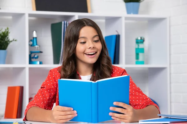Back School Teenager Schoolgirl Reading Book Ready Learn Happy Girl — Stockfoto
