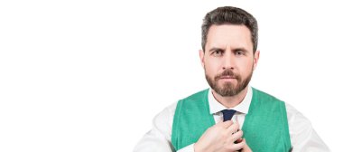 İnsan yüzü portresi, fotokopi alanı olan pankart. Resmi iş adamı beyazdan soyutlanmış. Kendine güvenen ve bıyıklı yakışıklı bir adam.