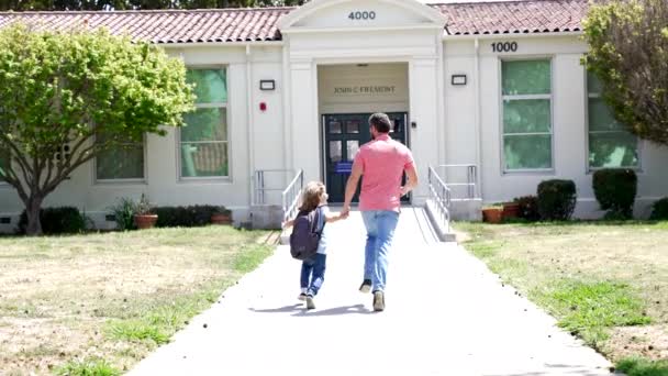 Dad Kid Hurrying School Slow Motion Parenthood — Vídeos de Stock