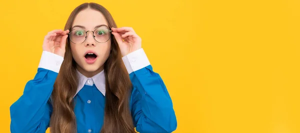 Shocked School Aged Girl Child Spectacles Amazed Look Yellow Background — Stockfoto