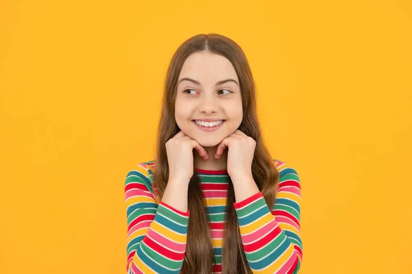 Miúda Anos Com Fundo Isolado Retrato Estúdio Infantil Cara Crianças — Fotografia de Stock