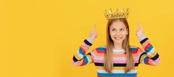 Happy Teen Kid Point Finger Queen Crown Yellow Background Child — 스톡 사진