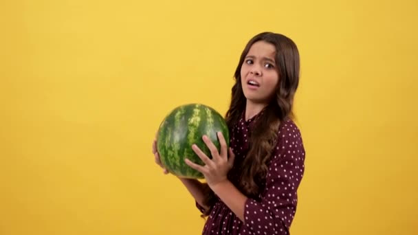 Amazed Teen Girl Hold Heavy Water Melon Checking Quality Approve — Stock Video