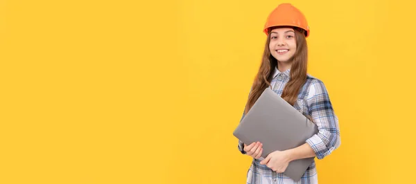 Renovation Child Happy Teen Girl Helmet Checkered Shirt Holding Laptop — Stok fotoğraf