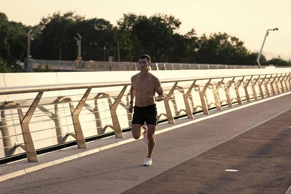 Athletic Man Sprinter Muscular Torso Running — Stock fotografie