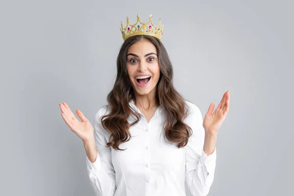 Amazing Overjoyed Woman Queen Wear Golden Crown Isolated Gray Background — 스톡 사진