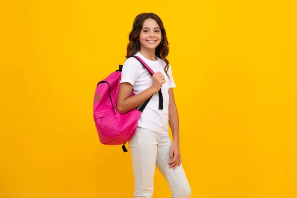 Πίσω Στο Σχολείο Έφηβη Μαθήτρια Έτοιμη Μάθει Μαθητές Κίτρινο Απομονωμένο — Φωτογραφία Αρχείου