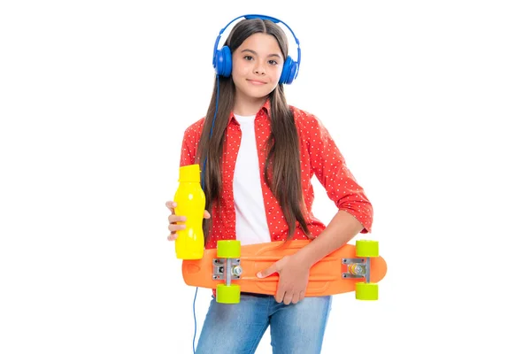 Teen Girl Years Old Skateboard Water Bottle Headphones Studio Background — Stock fotografie