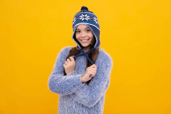 Winter Hat Cold Season Concept Winter Fashion Accessory Children Teen — Φωτογραφία Αρχείου