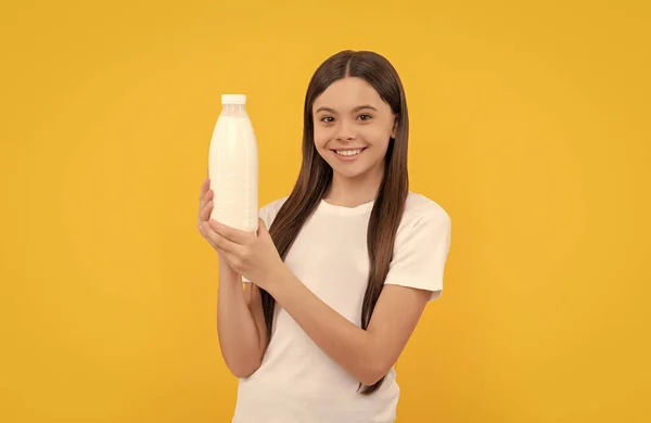 Happy Child Hold Dairy Beverage Product Teen Girl Going Drink — Φωτογραφία Αρχείου