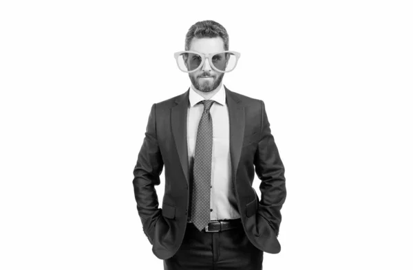 Homem Sério Homem Negócios Terno Formal Óculos Engraçados Ficar Mantendo — Fotografia de Stock
