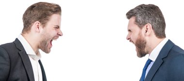 İnsan yüzü portresi, fotokopi alanı olan pankart. İki işadamı iş çatışması ve çatışmada bağırıyor