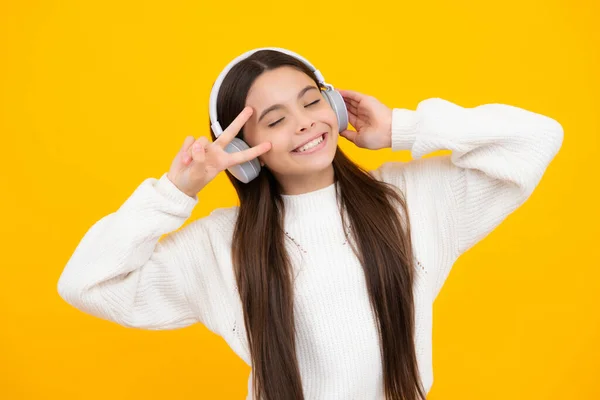 Child Listening Music Headphones Girl Listening Songs Wireless Earphones Headset — Fotografia de Stock