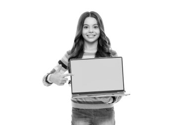 Mutlu çocuk eğitimi çevrimiçi eğitim sunumu bilgisayar kopyalama ekranında, işaret ederek.