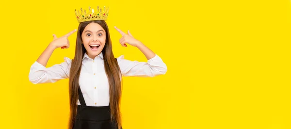 스러운 본위의 어린이는 왕관을 과이기 여왕의 포스터 디자인 — 스톡 사진
