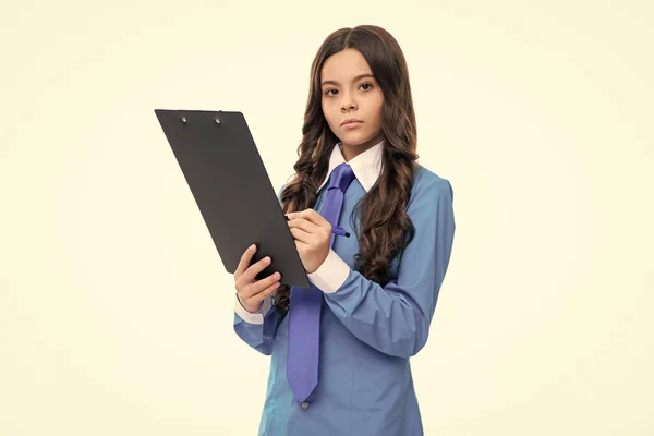Porträt Von Fröhlichen Jungen Teenie Mädchen Trägt Büro Uniform Hält — Stockfoto