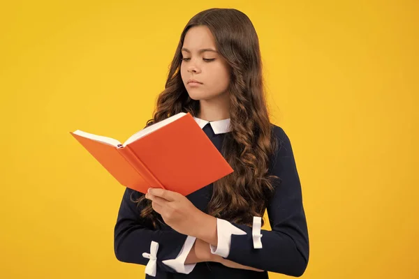 Tilbake Til Skolen Portrett Tenåringsskolejente Med Bøker Barneskole Pedagogikk Skoleelev – stockfoto