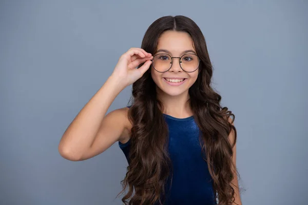 Happy Girl Face Positive Smiling Emotions Teenager Child Wearing Glasses — Stock Photo, Image