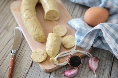 Yumurta ve sarımsaklı geleneksel İspanyol tapası.