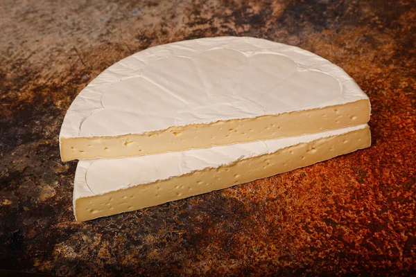 Traditioneller Französischer Brie Käse — Stockfoto