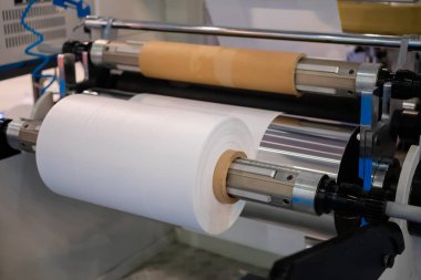 Otomatik plastik torba yapma makinesi - polietilen filmli silindir