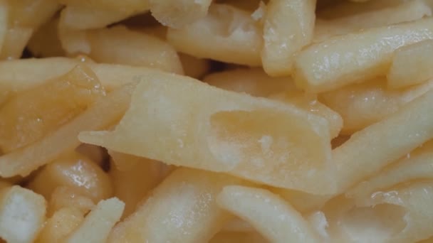 Bolo de mel crocante frito Chak Chak na superfície rotativa: close-up, macro — Vídeo de Stock