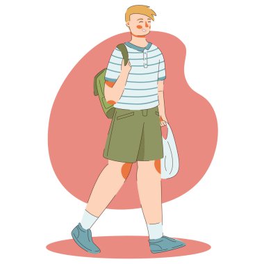 Sırt çantasındaki poşetlerle yürüyen adam.