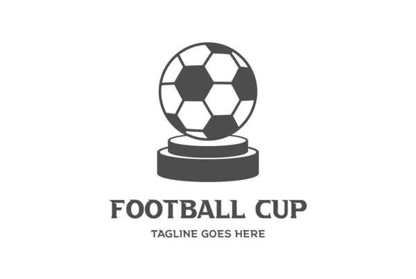 トーナメントや競技会のためのヴィンテージフットボールカップロゴデザインベクトル — ストックベクタ