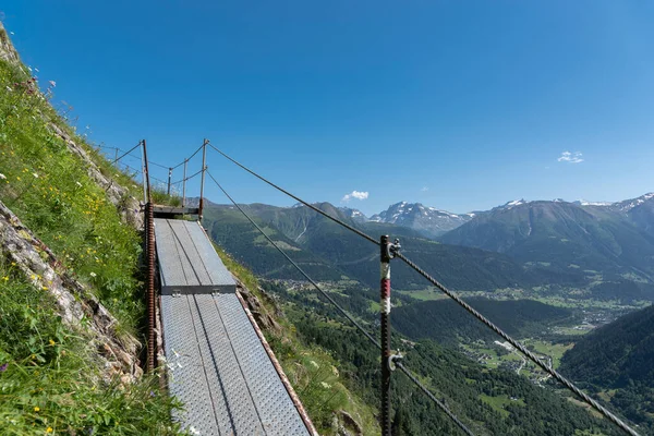 Ferrata Sur Sentier Randonnée Entre Bellwald Pont Suspendu Aspi Titter — Photo