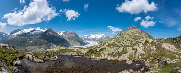 Petit Lac Montagne Près Village Bettmeralp Avec Bettmerhorn Glacier Aletsch — Photo