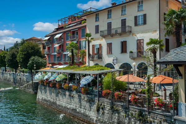 Cannero Riviera Itália Agosto 2018 Promenade Restaurante Costa Lago Maggiore — Fotografia de Stock