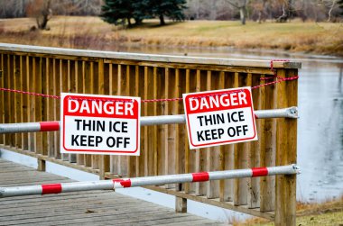 Tehlike işareti: ince buz uzak dur.