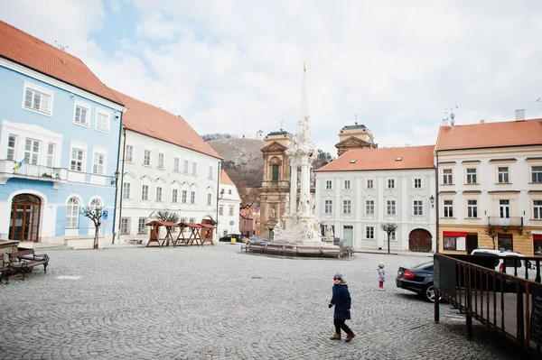 Děti Procházející Historickém Mikulově Morava Česká Republika Staré Evropské Město — Stock fotografie