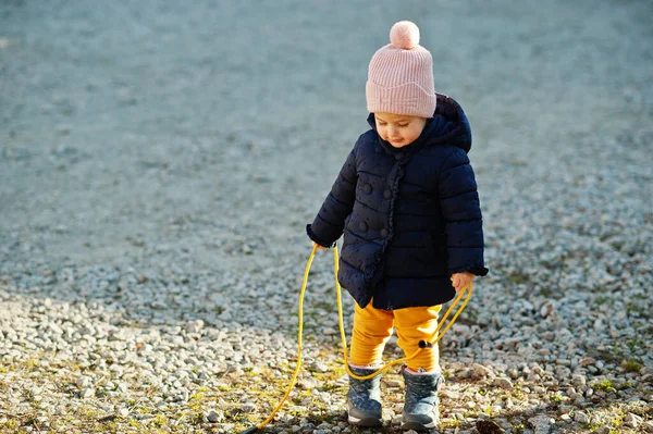 Little Baby Girl Sun Hold Rope Jump — Stock Photo, Image