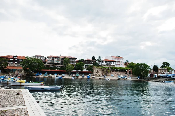 Nessebar Limanında Küçük Balıkçı Tekneleri — Stok fotoğraf