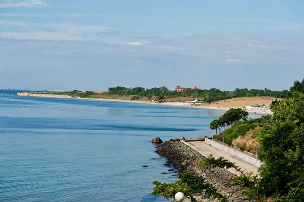 Bulgaristan 'ın eski Nesebar kentinde kıyı şeridi.