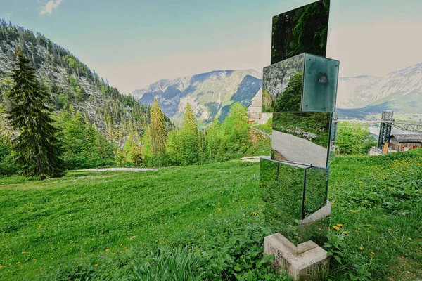 Cube Miroir Sur Chemin Des Grottes Mont Krippenstein Hallstatt Haute — Photo