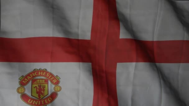 Sankt Petersburg Rosja Flaga Klubu Piłkarskiego Manchester United Machająca Wietrze — Wideo stockowe