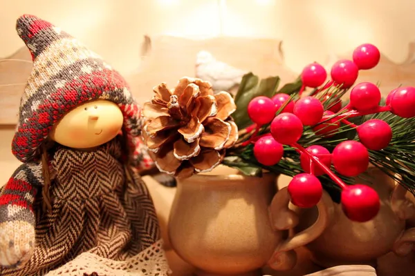 Frohes Neues Jahr Und Frohe Weihnachten Weihnachtsdekoration Tannenzweige Glänzende Kugeln — Stockfoto
