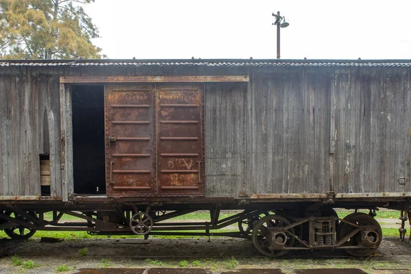 Abandoned Old Wooden Freight Railroad Car — 스톡 사진