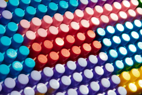 Fundo Infantil Plano Plástico Tijolos Multicoloridos Borrão Foco Seletivo — Fotografia de Stock